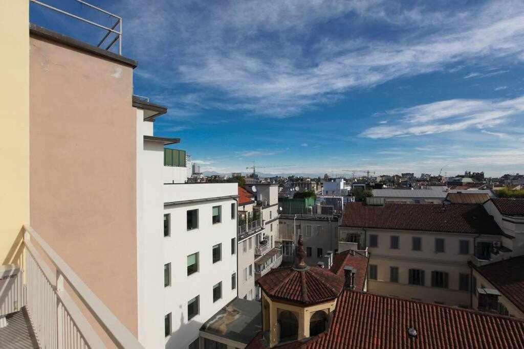 Sanpietro Allorto 22 Duomo Suite Dom12 Милано Екстериор снимка